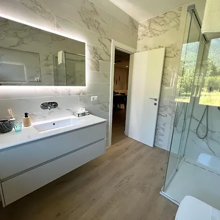 Dreamer House Deluxe - Lakeview Lejlighed Colico